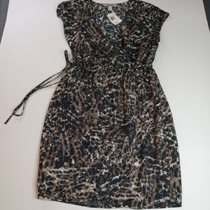 Dress‎